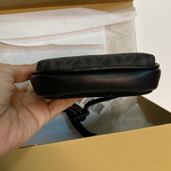 Michael Kors Men’s 3 in 1 Cooper Phone Pouch Blue MK Monogram Canvas - Picture 5 of 10